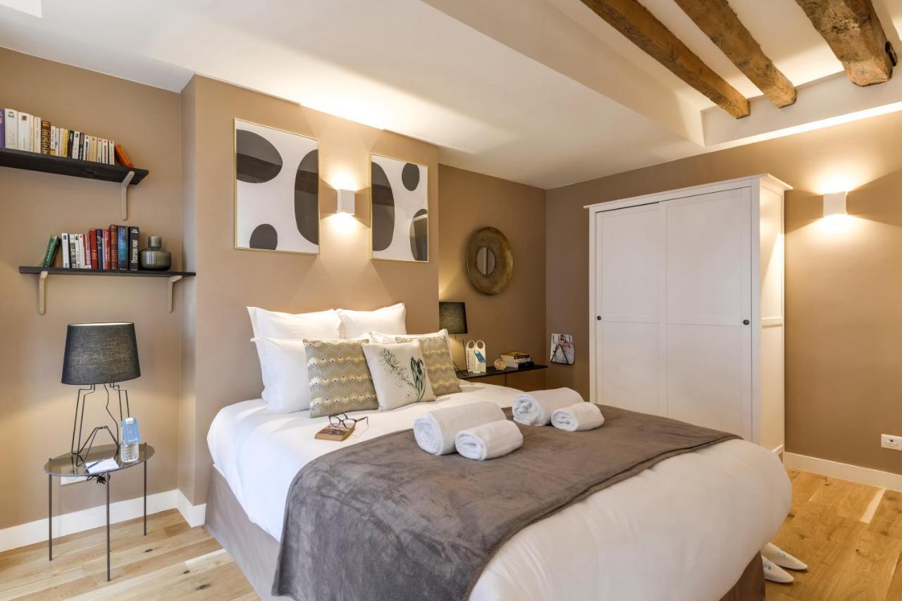 Apartmán Sweett - Chevalier Saint Georges Paříž Exteriér fotografie